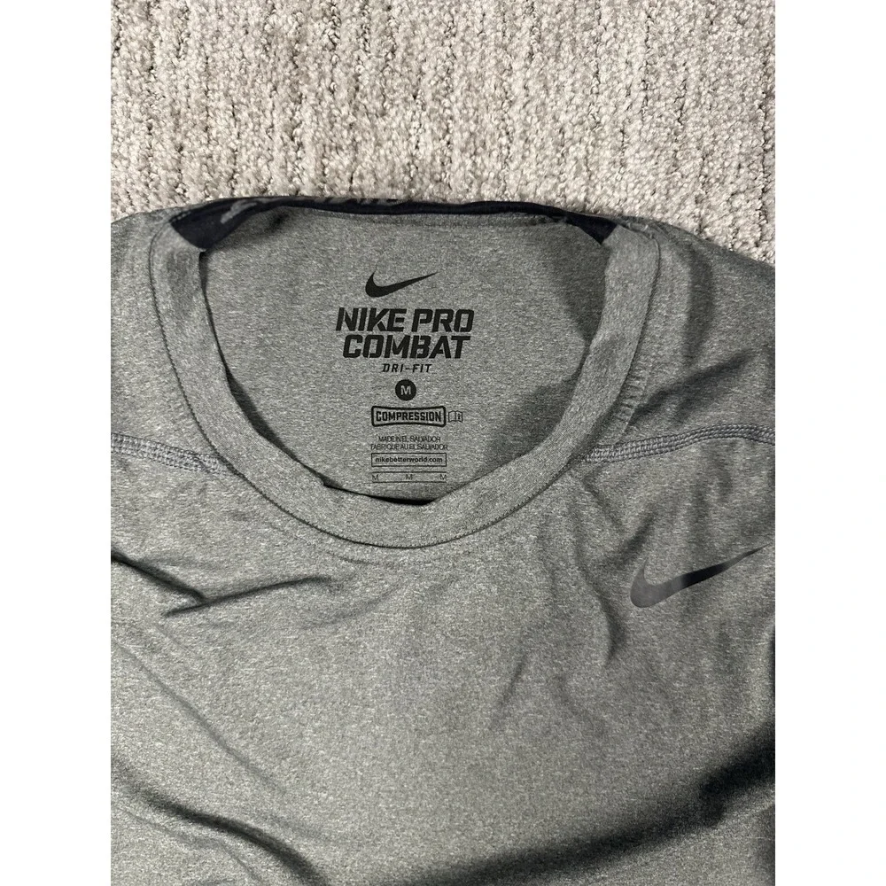 Nike product pair